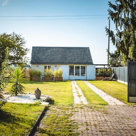 Loft rénové proche des Châteaux de la Loire Druye Exterior foto