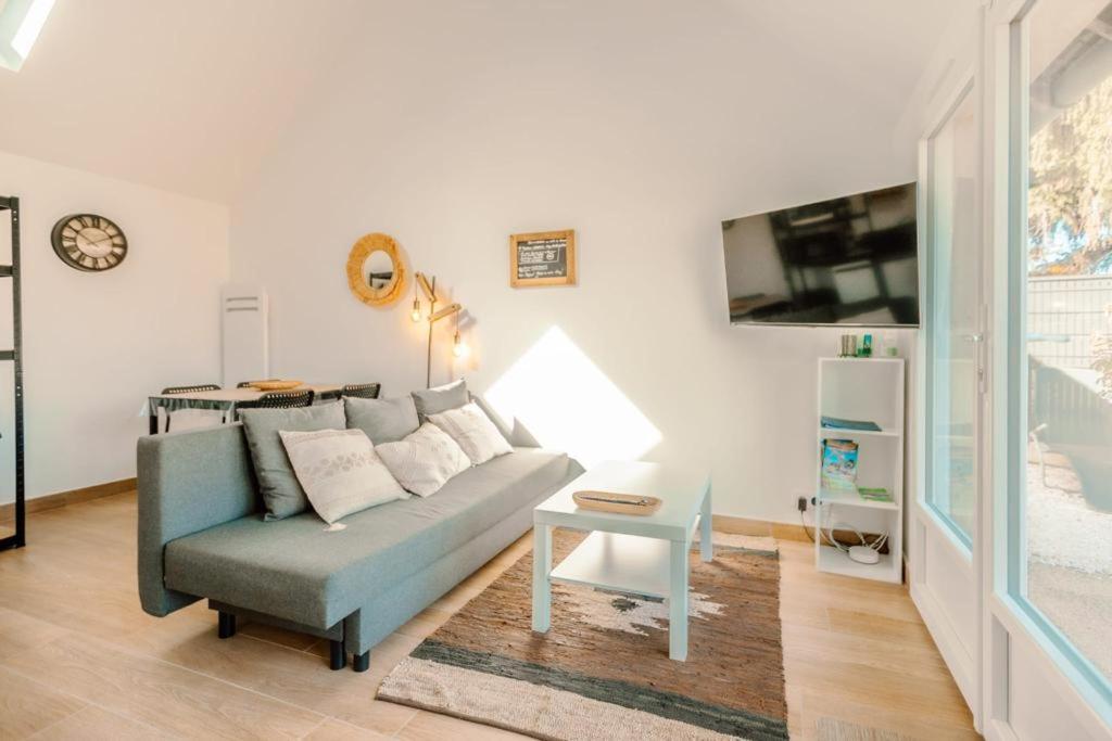 Loft rénové proche des Châteaux de la Loire Druye Exterior foto