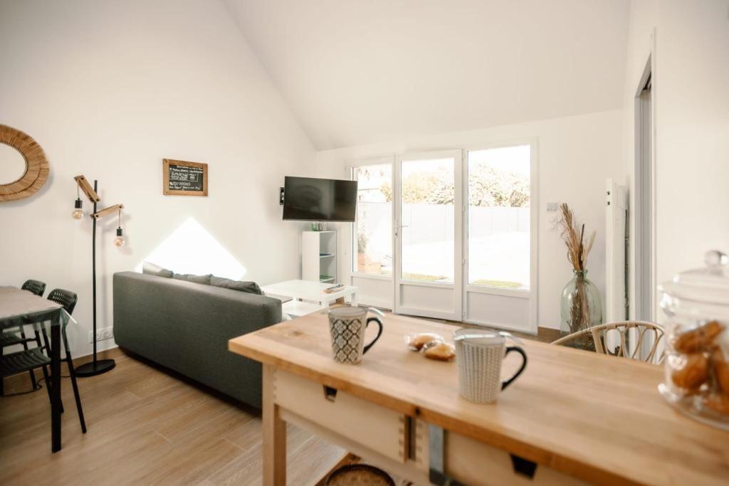 Loft rénové proche des Châteaux de la Loire Druye Exterior foto